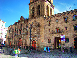 La Paz, náměstí před kostelem San Francisco