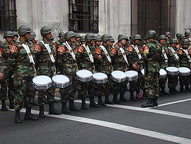 vojenská přehlídka v Santiagu